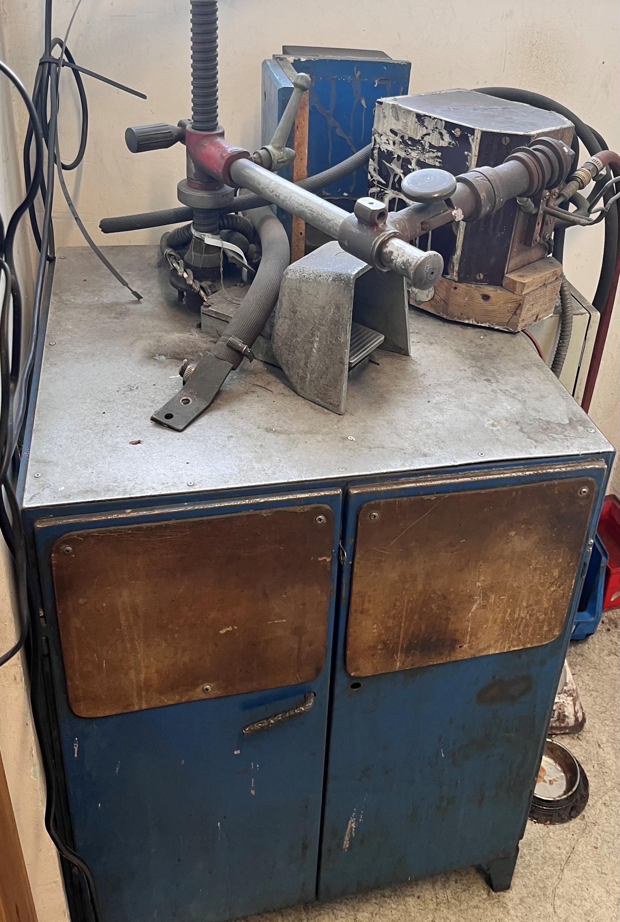 Magasfrekvenciás forrasztó gép 3