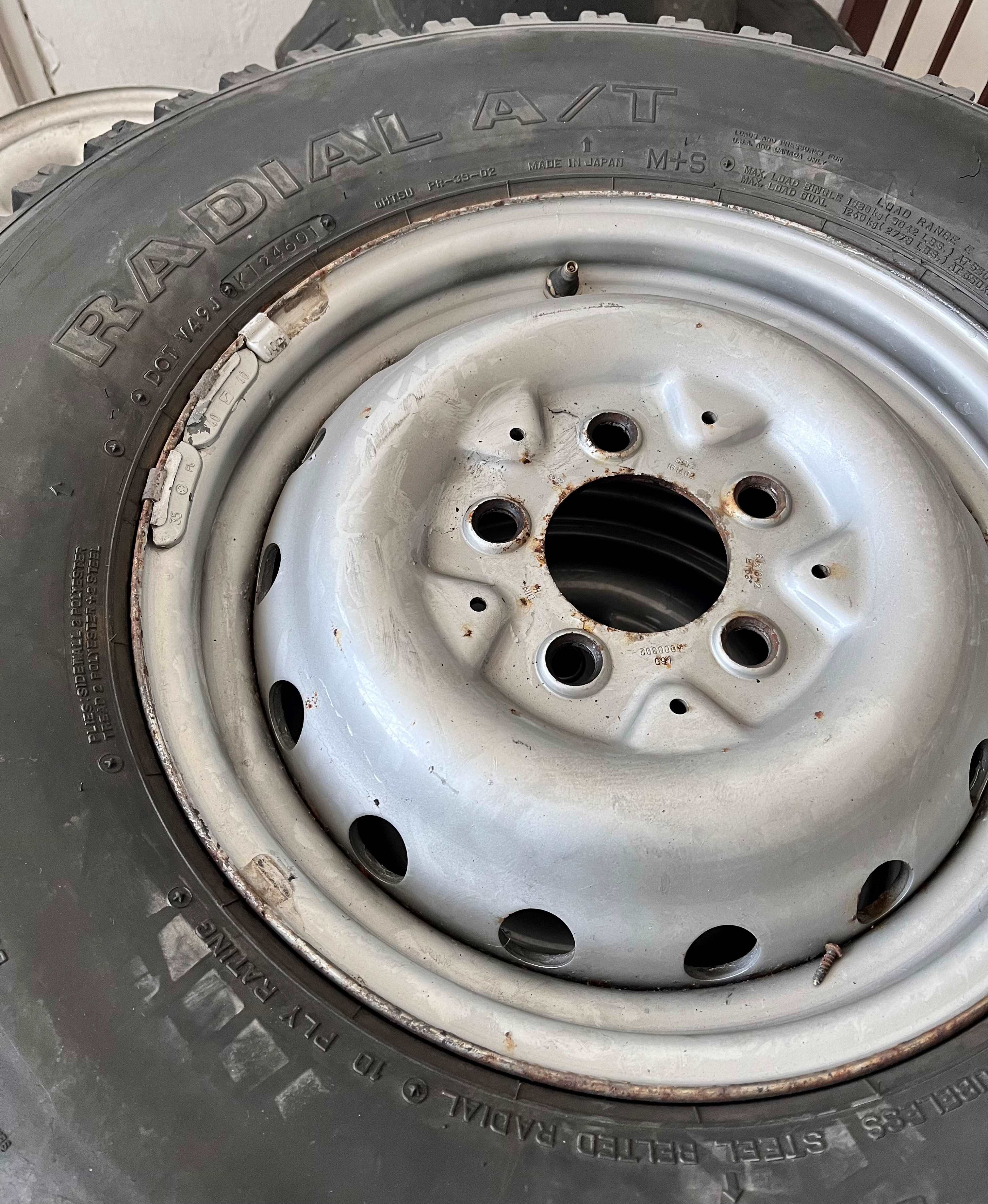 Nyári gumi acél felnivel 2